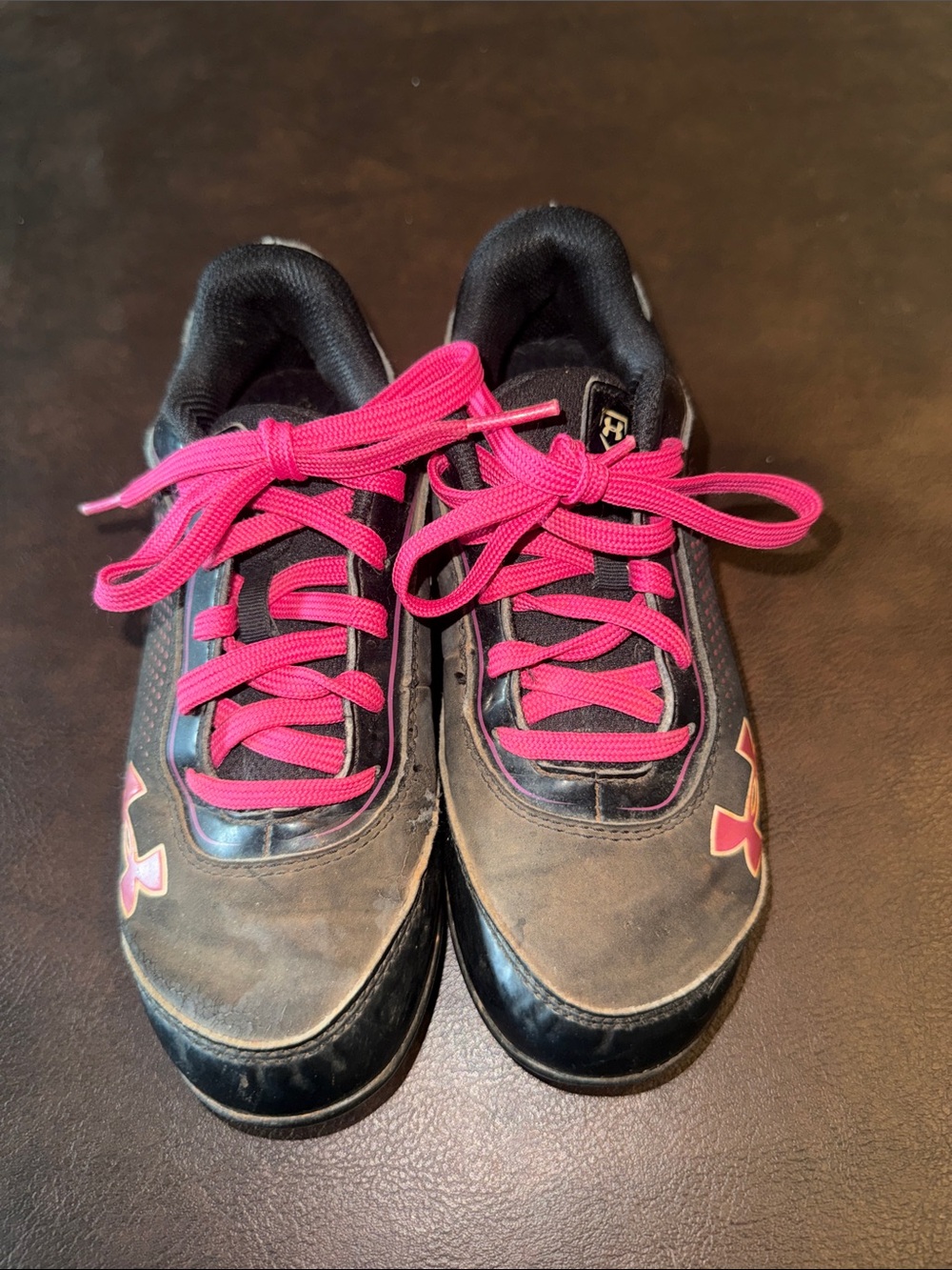 Under Armour Black (softball/baseball) CLEATS with Bright Pink Laces